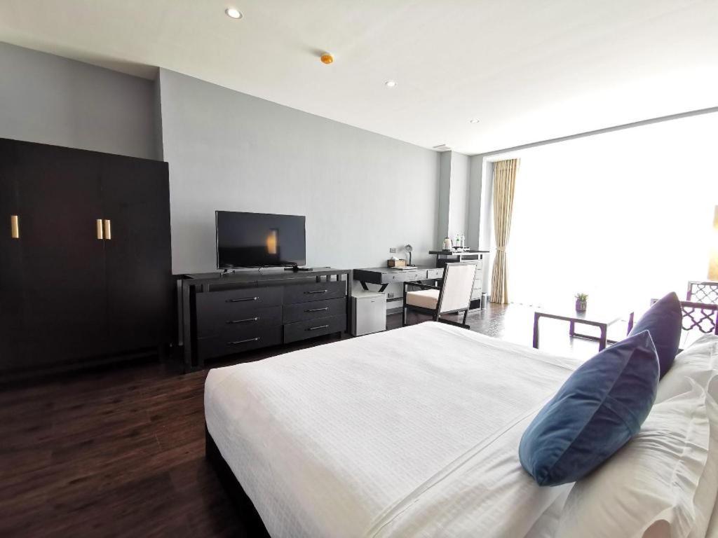 Tera Hotel Вьентьян Экстерьер фото