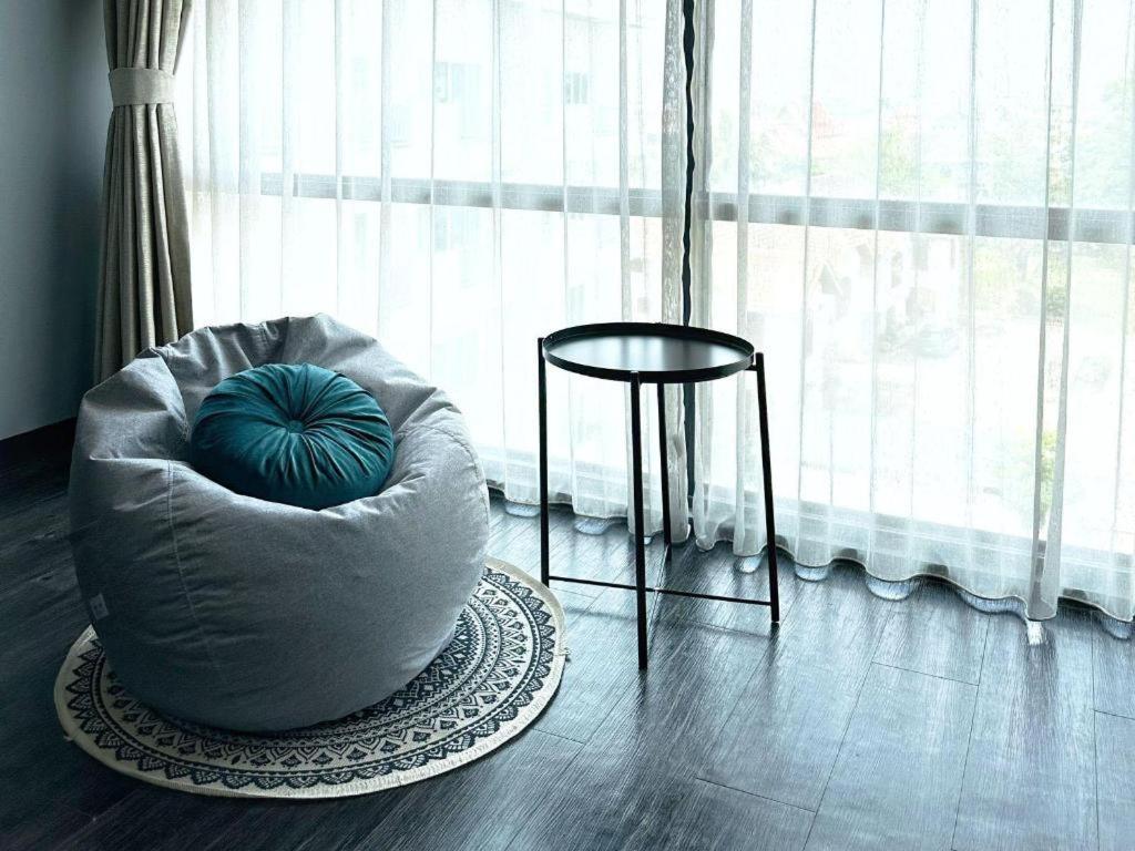 Tera Hotel Вьентьян Экстерьер фото