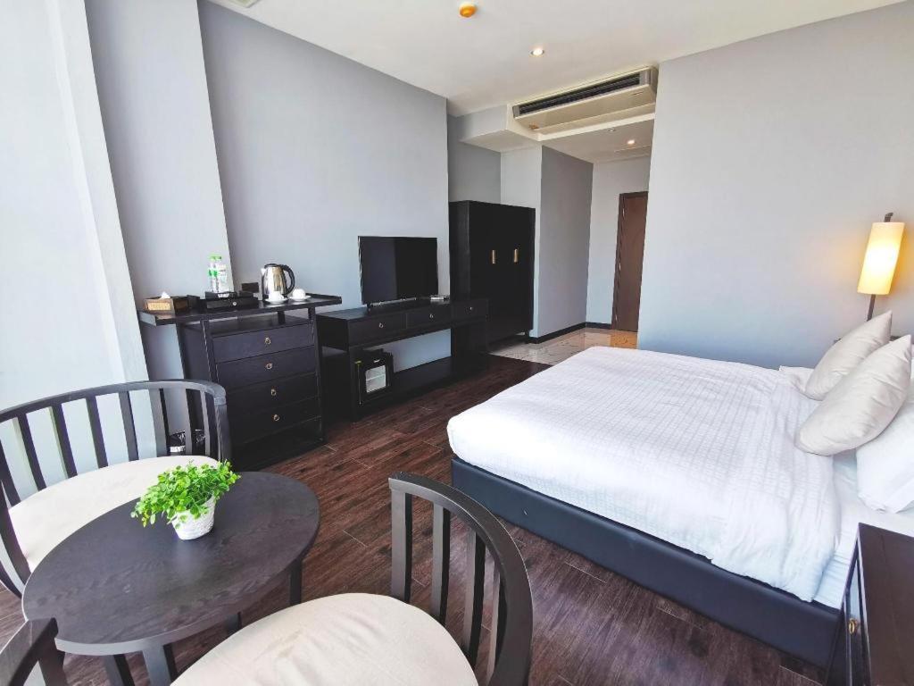 Tera Hotel Вьентьян Экстерьер фото